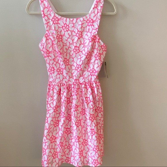 Lilly Fiesta Pink 2 - Picture 3 of 7